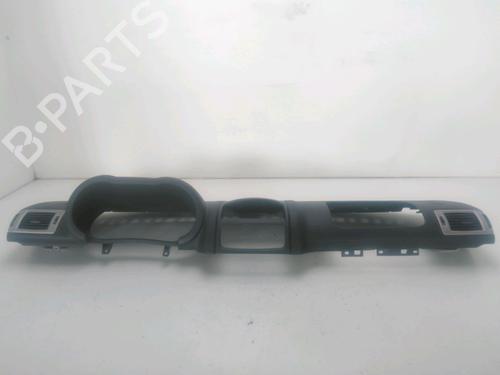 Salpicadero Salpicadero RENAULT CLIO II (BB_, CB_) 1.2 16V (BB05, BB0W, BB11, BB27, BB2T, BB2U, BB2V, CB05,... (75 hp) 26917412 26917412