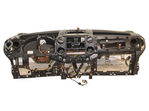Used Dashboard Dashboard PEUGEOT PARTNER Tepee 1.6 HDi 90 (92 hp) 31844023 31844023