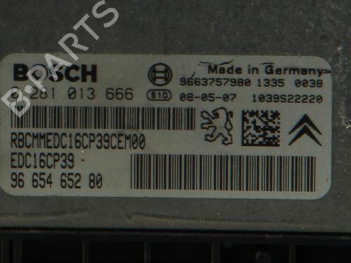 Used Engine control unit (ECU) PEUGEOT 4007 (VU_, VV_) 2.2 HDi (156 hp) 32224013