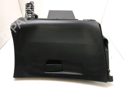 Hanskerom CITROËN C4 Picasso II 1.6 BlueHDi 120 | BP30652122C95