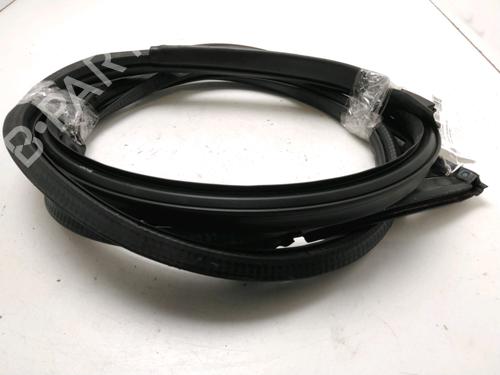 rubber-door-seal-audi-tt-8n3-1998-1999-2000-2001-2002-2003-2004-2005-2006-2007-30522861 main image