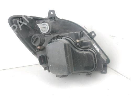 Used Left headlight Left headlight MERCEDES-BENZ SPRINTER 5-t Platform/Chassis (B906) 513 CDI (906.155, 906.253, 906.255, 906.153) (129 hp) 39937414 39937414