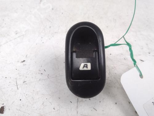 Left front window switch PEUGEOT 1007 (KM_) 1.4 HDi | BP15756037I27 - Image 2