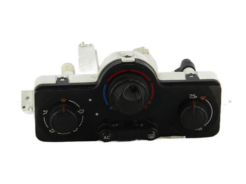 Used Climate control Climate control RENAULT CLIO III Grandtour (KR0/1_) 1.5 dCi (88 hp) 31576422 31576422