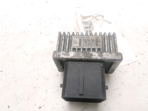 Used Electronic module DACIA DUSTER (HS_) 1.5 dCi (109 hp) 23236270