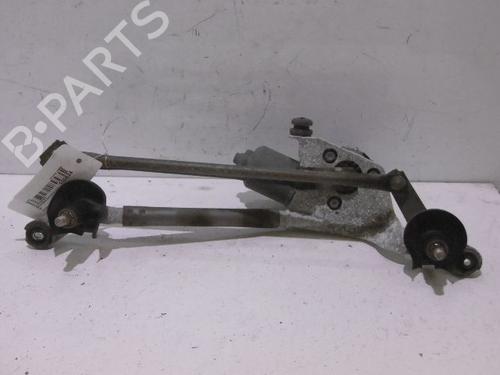 Used Front wipers mechanism TOYOTA YARIS (_P9_) 1.3 VVT-i (SCP90_, SCP90R) (87 hp) 17997279