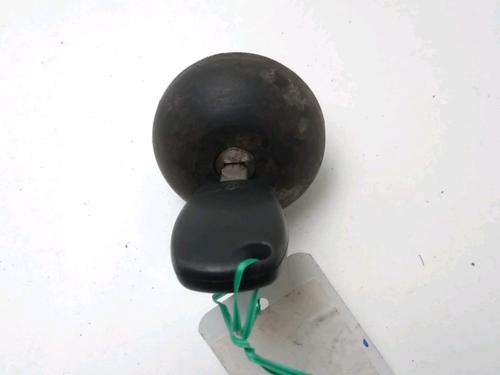 fuel-flap-dacia-sandero-14-mpi-lpg-46820586-2008-17996685 main image