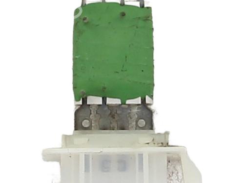 Used Heater resistor Heater resistor DACIA DUSTER (HS_) 1.5 dCi (109 hp) 32332890 32332890