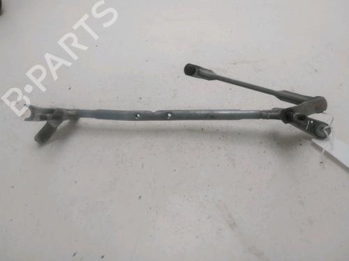 front-wipers-mechanism-renault-megane-iv-hatchback-b9amn_-2015-28594205 main image