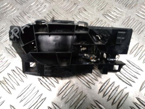 Used Front left interior door handle Front left interior door handle 13081135 13081135