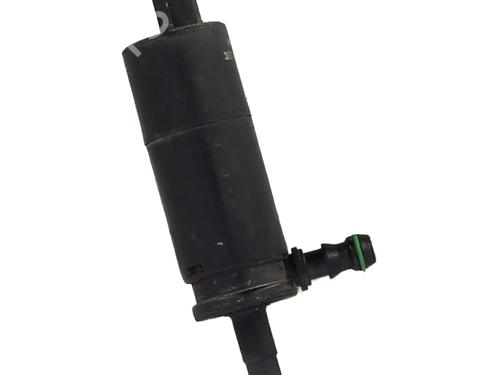 Used Headlight washer Headlight washer AUDI A3 Convertible (8P7) 1.8 TFSI (160 hp) 32458504 32458504