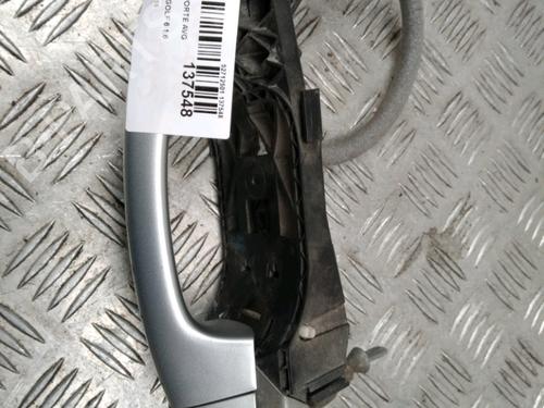 Used Front left exterior door handle VW GOLF VI (5K1) 1.6 TDI (105 hp) 13081085