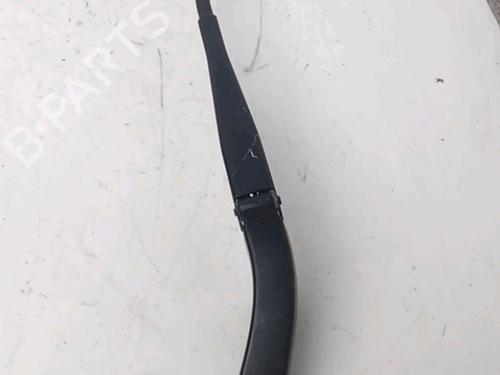 front-windshield-wiper-arm-renault-trafic-iii-van-fg_-2014-33809068 main image
