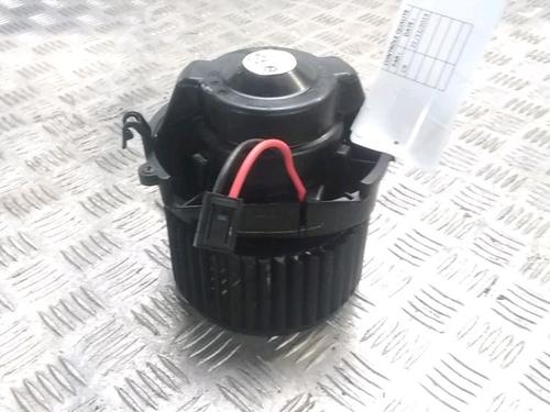 Used Heater blower motor Heater blower motor BMW 1 (F40) 118 d (150 hp) 16332726 16332726