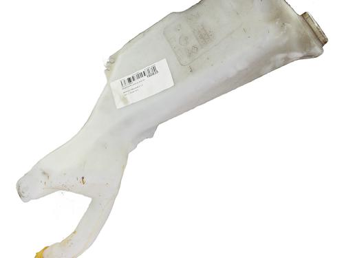 windscreen-washer-tank-renault-megane-iv-hatchback-b9amn_-2015-32277311 main image