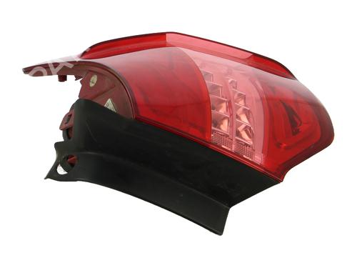 Right taillight CITROËN C5 III (RD_) 2.0 HDi (RDRHD8, RDRHDJ, RDRHR8, RDRHRJ) | BP33632821C35 - Image 2