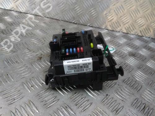 Used Fuse box PEUGEOT 206+ (2L_, 2M_) 1.4 HDi eco 70 (68 hp) 13078527