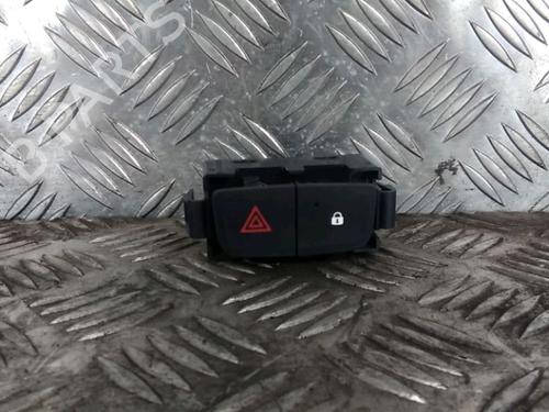 Used Warning switch RENAULT TRAFIC III Van (FG_) 2.0 dCi 145 (FGML) (145 hp) 17657963