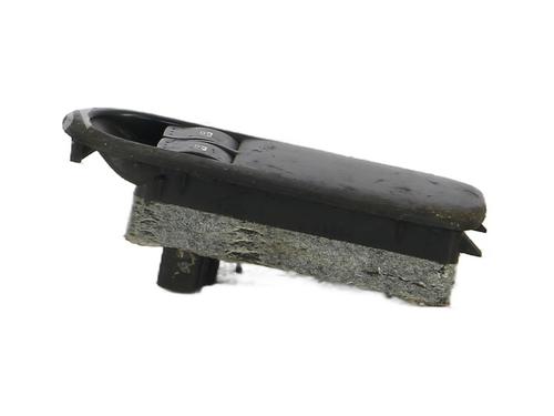 Used Left front window switch Left front window switch RENAULT MEGANE II (BM0/1_, CM0/1_) 1.5 dCi (BM1F, CM1F) (86 hp) 33249384 33249384