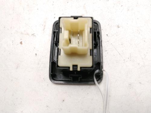 Used Switch DACIA SANDERO II TCe 90 (B8M1, B8MA, B8AC) (90 hp) 31031208