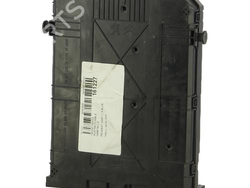 Fuse box PEUGEOT 2008 I (CU_) 1.5 BlueHDI 100 | BP37062354E1 - Image 3