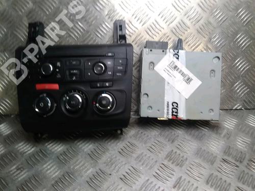 Used Radio CITROËN C4 II (NC_) 1.6 HDi 90 (92 hp) 11171235