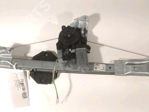 Used Front right window mechanism Front right window mechanism DACIA LOGAN MCV II TCe 90 (K8M1, K8MA, K8AC) (90 hp) 19917656 19917656