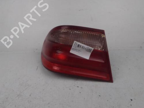 Venstre baglygte MERCEDES-BENZ E-CLASS (W210) E 200 CDI (210.007) (116 hp) 15759882