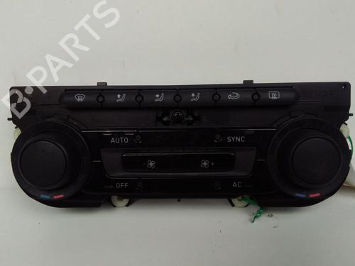 Used Climate control SEAT ALTEA XL (5P5, 5P8) 2.0 TDI 16V (140 hp) 15751715