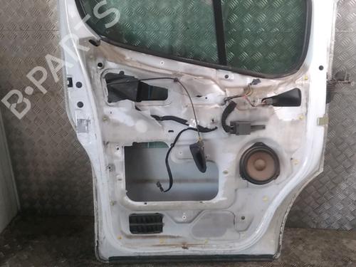 Used Left front door RENAULT TRAFIC II Van (FL) 1.9 dCi 100 (FL0C) (101 hp) 28159804