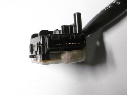 Used Steering column stalk TOYOTA RAV 4 II (_A2_) 2.0 D 4WD (CLA20_, CLA21_, CLA20R, CLA21R) (116 hp) 15752169