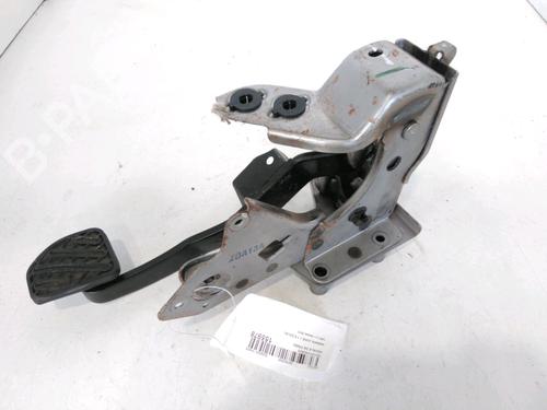 bremsepedal NISSAN JUKE (F15) 1.5 dCi (110 hp) 30187920
