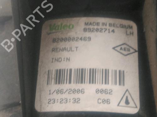 Used Right front fog light RENAULT CLIO III (BR0/1, CR0/1) 1.4 16V (98 hp) 26442976