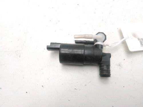Used Washer pump Washer pump 21672971 21672971