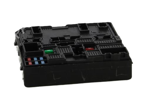 Fuse box NISSAN QASHQAI II (J11, J11_) 1.2 DIG-T | BP32400002E1