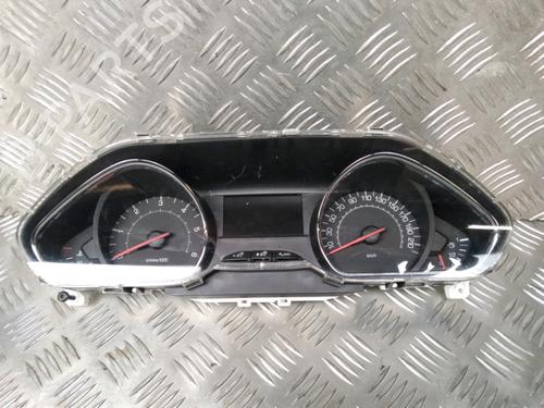 Used Instrument cluster PEUGEOT 208 I (CA_, CC_) 1.4 HDi (68 hp) 13080209