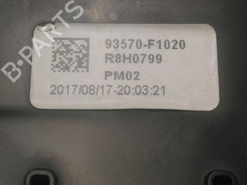 Used Left front window switch KIA SPORTAGE IV (QL, QLE) 1.7 CRDi (141 hp) 29046753