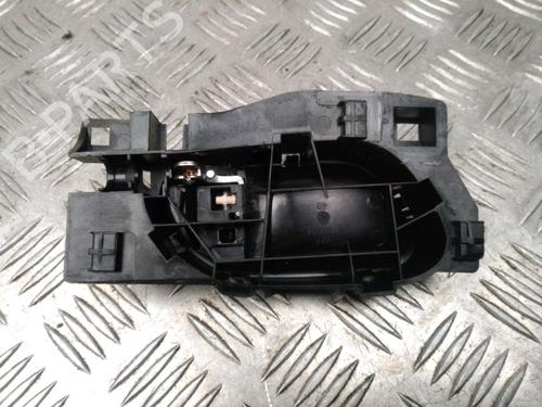 Venstre fortil invendig håndtag CITROËN C3 II (SC_) 1.4 HDi 70 (SC8HZC, SC8HR0, SC8HP4) (68 hp) 13081120