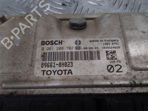 Used Engine control unit (ECU) Engine control unit (ECU) PEUGEOT 107 (PM_, PN_) 1.0 (68 hp) 11521383 11521383