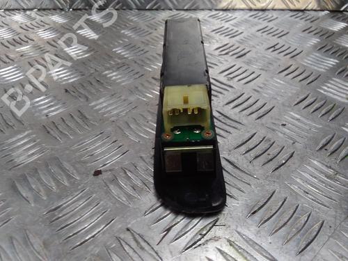 Used Left front window switch Left front window switch SUZUKI SWIFT II Hatchback (EA, MA) 1.0 i (SF310, AA44) (53 hp) 11518640 11518640
