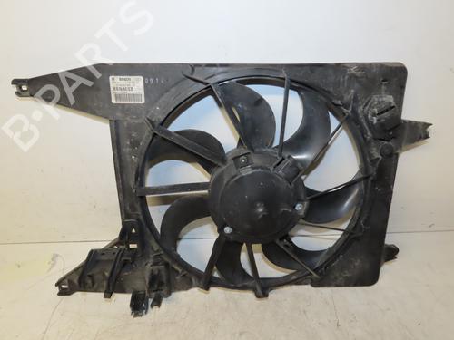Used Radiator fan DACIA SANDERO 1.5 dCi (68 hp) 23447726
