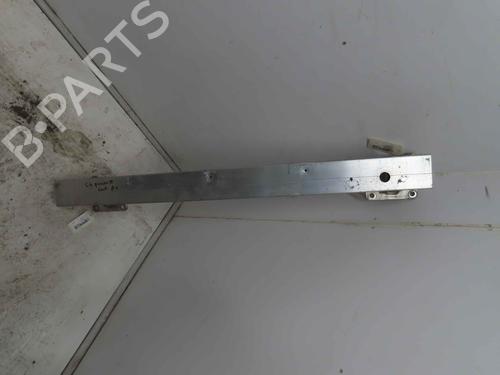 Used Front bumper reinforcement Front bumper reinforcement 37047554 37047554