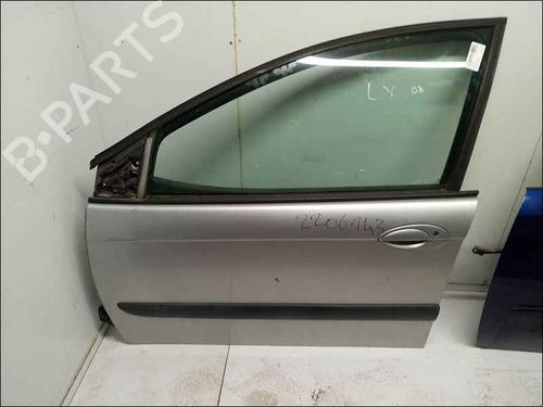 Used Left front door Left front door 37042226 37042226