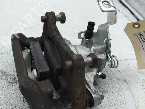 Used Right rear brake caliper Right rear brake caliper RENAULT MASTER II Van (FD) 2.5 dCi 120 (FD0M, FD0U, FD0W, FD2M, FD2W, FD3M, FD3U,... (115 hp) 40273219 40273219