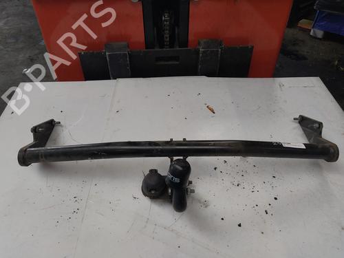 Used Tow ball/Mechanism Tow ball/Mechanism RENAULT TWINGO II (CN0_) 1.5 dCi 90 (86 hp) 39893122 39893122
