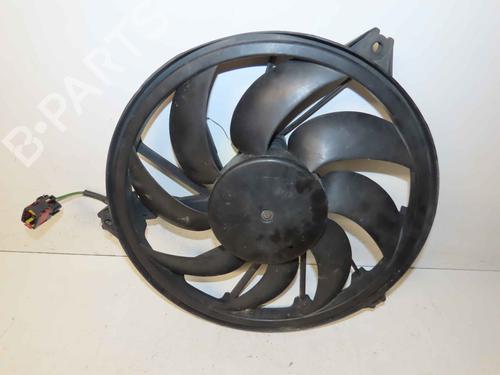 Used Radiator fan Radiator fan 37054048 37054048