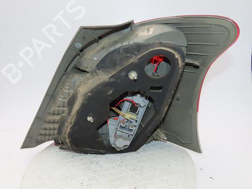 Left taillight TOYOTA YARIS (_P9_) 1.4 D-4D (NLP90_, NLP90R) | BP26197058C34 