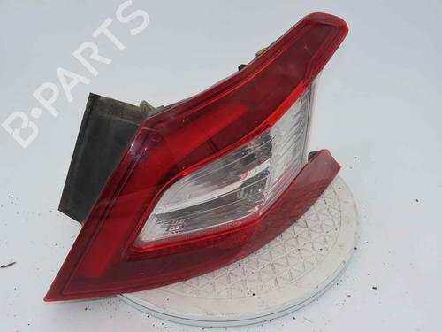 Used Right taillight Right taillight 37049452 37049452