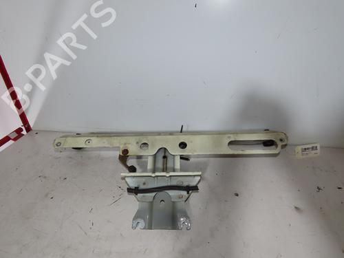 Used Crossmember RENAULT TWINGO II (CN0_) 1.2 16V (CN04, CN0B) (75 hp) 27197708