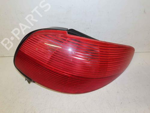 right-taillight-peugeot-206-cc-2d-2000-2001-2002-2003-2004-2005-2006-2007-2008-37049045 main image